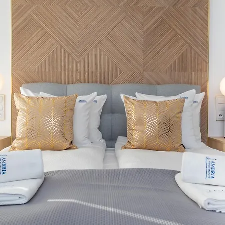 Ambria Debina Апартаменты